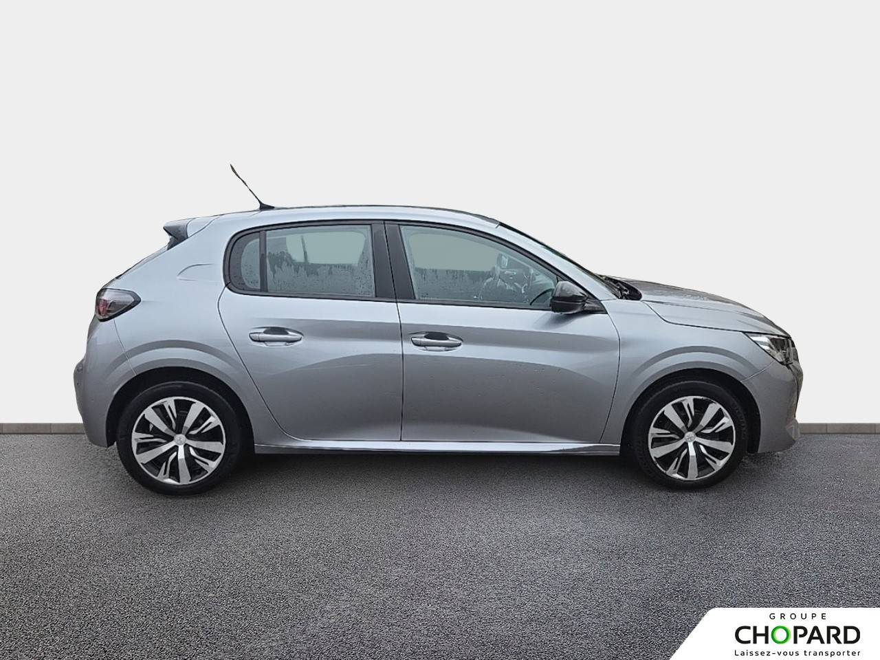 Image secondaire du véhicule 10