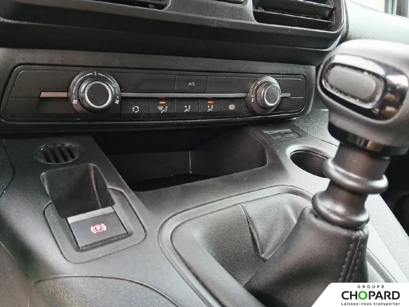 Image secondaire du véhicule 15