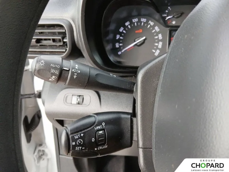 Image secondaire du véhicule 17