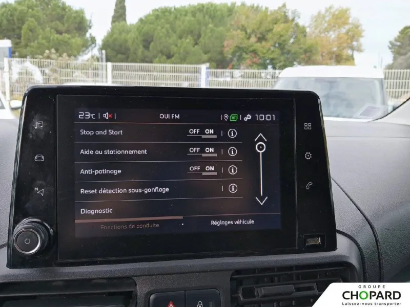 Image secondaire du véhicule 22