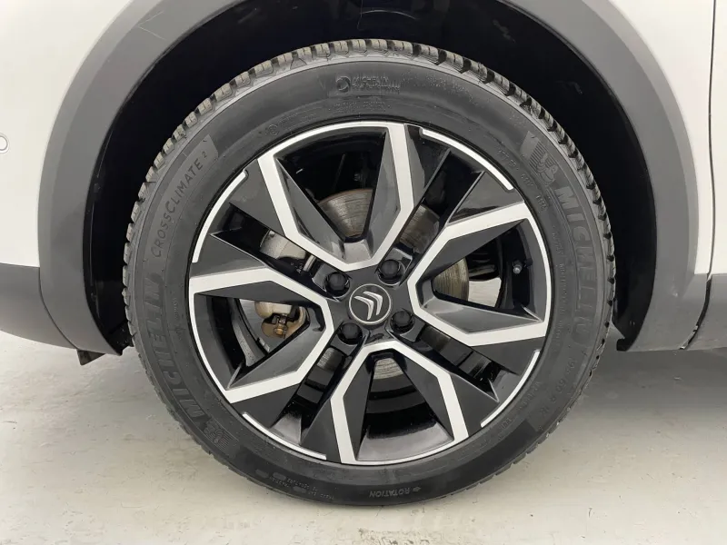 Image secondaire du véhicule 18