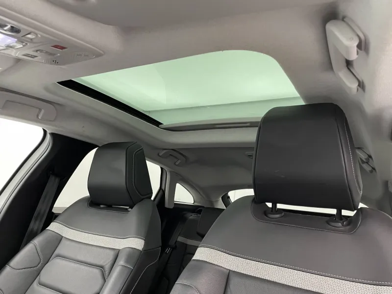 Image secondaire du véhicule 25