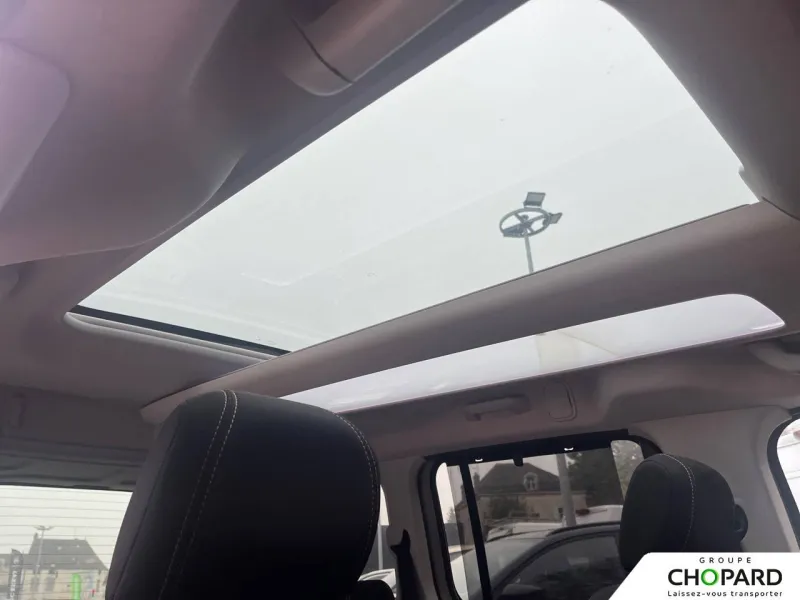 Image secondaire du véhicule 4