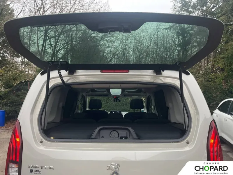 Image secondaire du véhicule 9