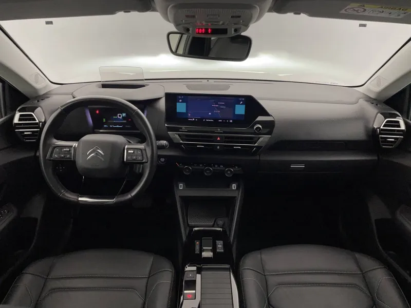 Image secondaire du véhicule 35