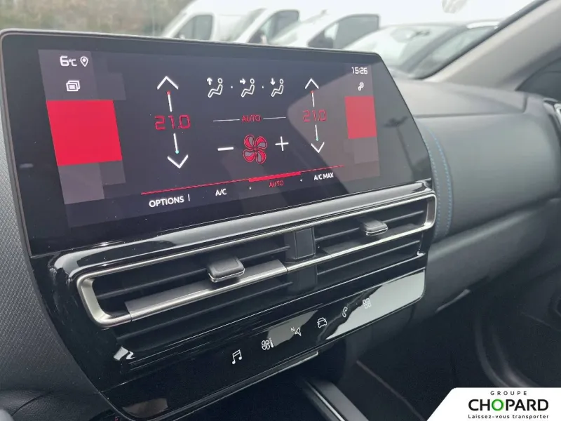 Image secondaire du véhicule 9