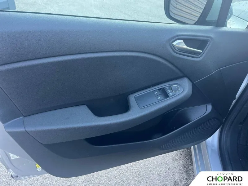 Image secondaire du véhicule 11