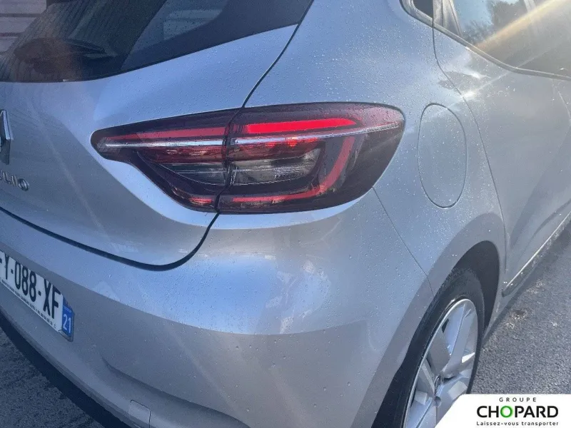 Image secondaire du véhicule 24