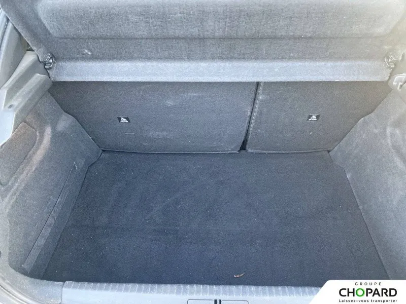 Image secondaire du véhicule 9