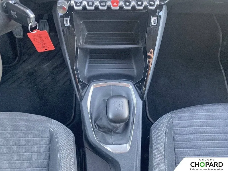 Image secondaire du véhicule 24