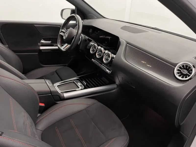 Image secondaire du véhicule 51