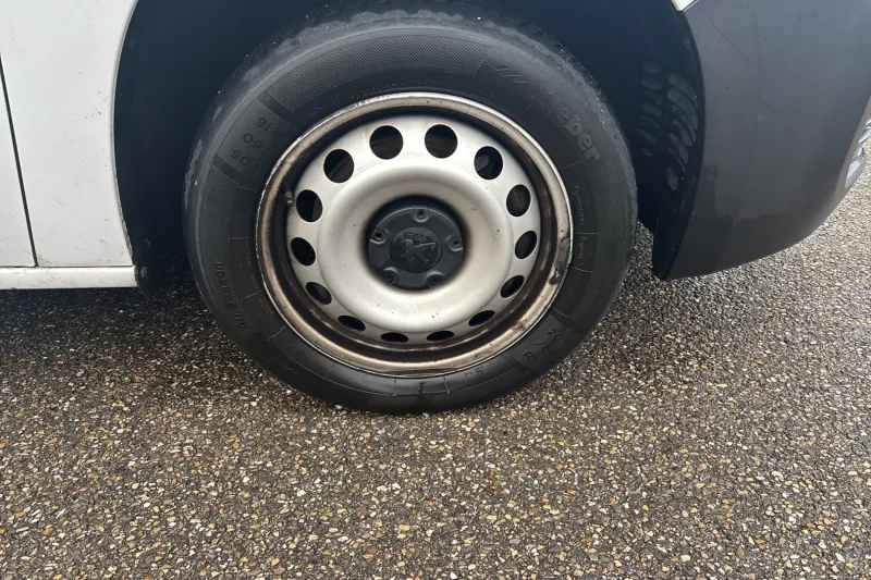 Image secondaire du véhicule 16