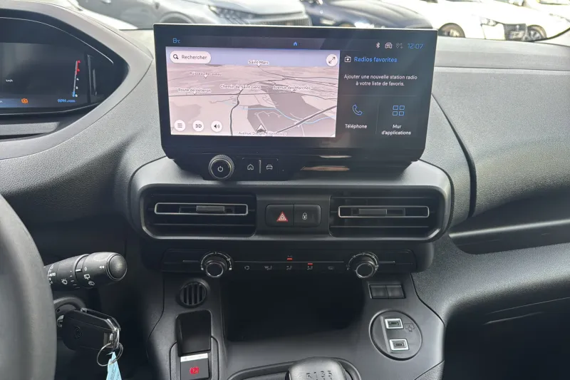 Image secondaire du véhicule 19