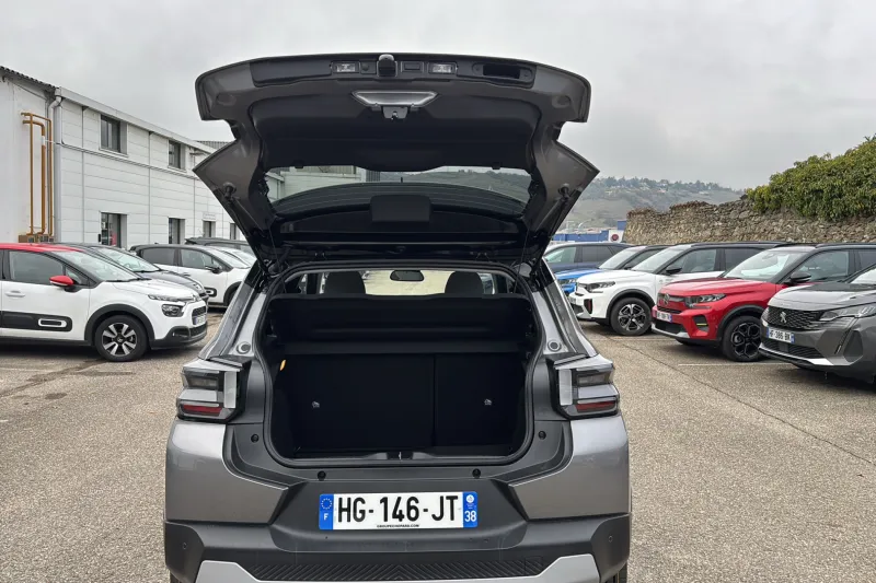 Image secondaire du véhicule 10