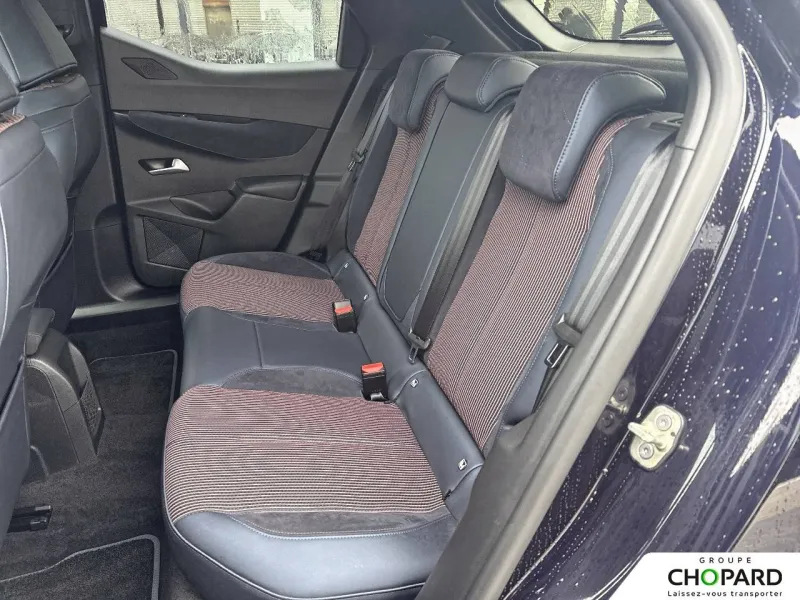 Image secondaire du véhicule 12