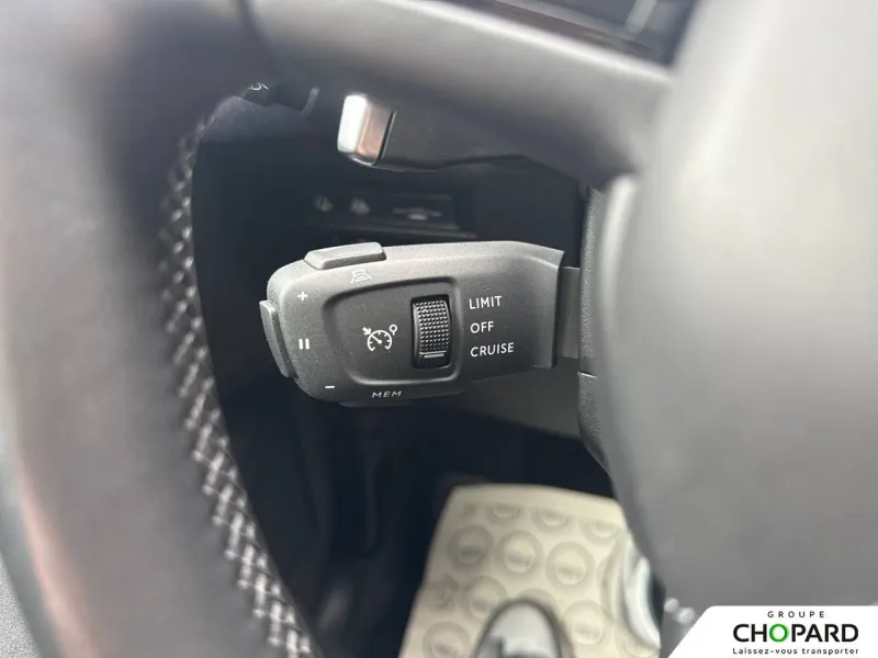 Image secondaire du véhicule 15