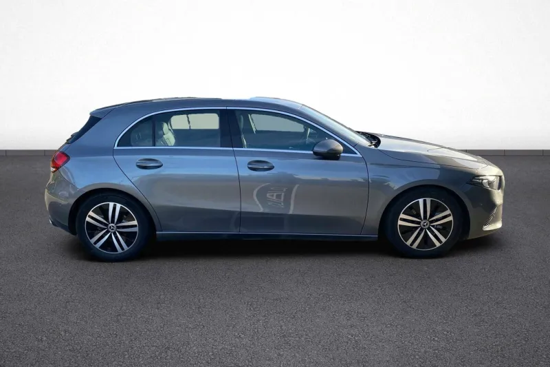 Image secondaire du véhicule 8