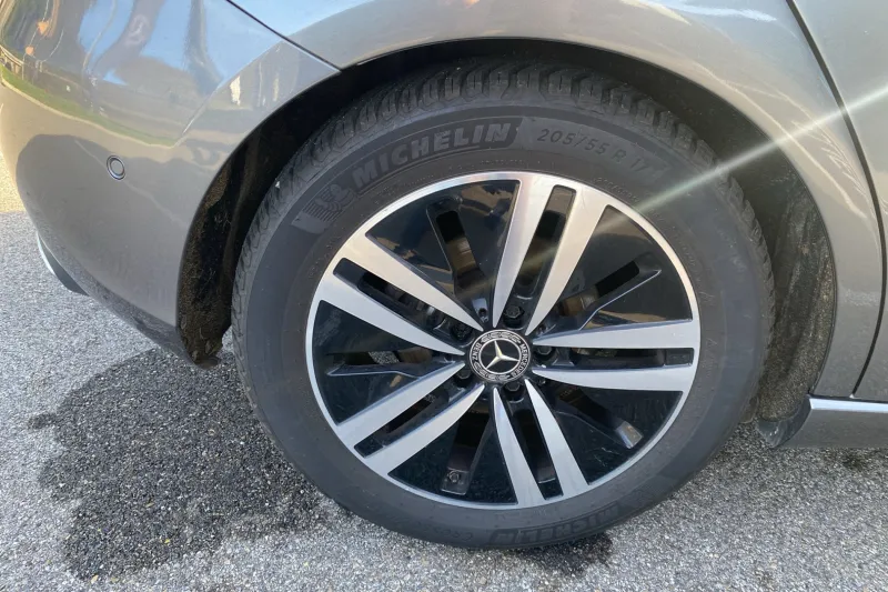 Image secondaire du véhicule 15