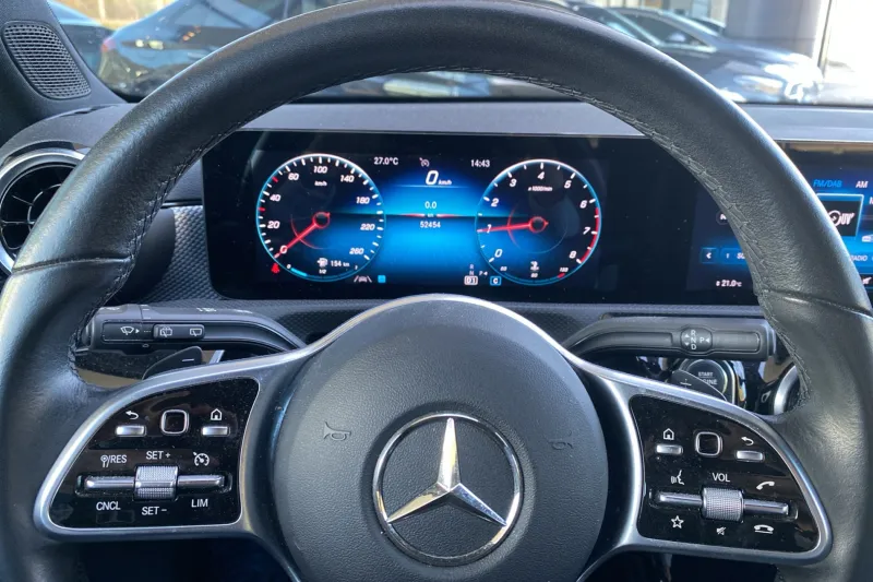 Image secondaire du véhicule 19