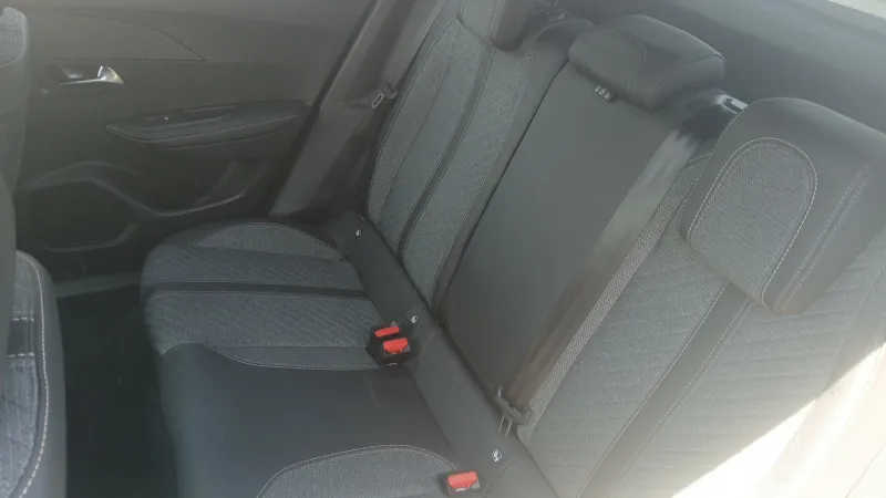 Image secondaire du véhicule 12