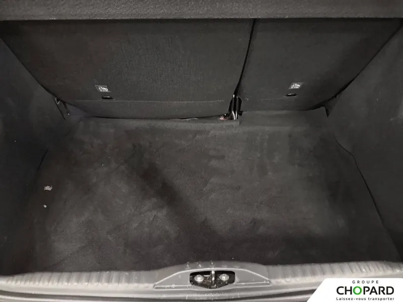 Image secondaire du véhicule 10