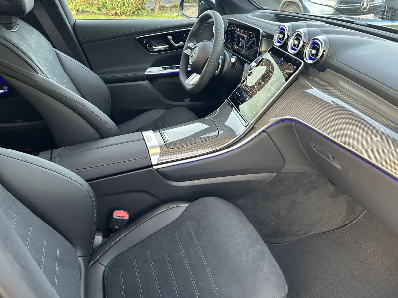 Image secondaire du véhicule 4