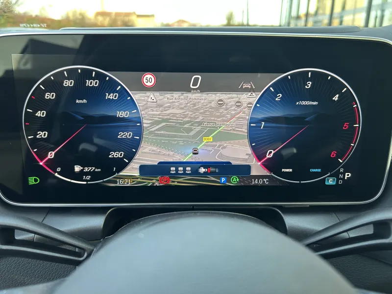 Image secondaire du véhicule 9