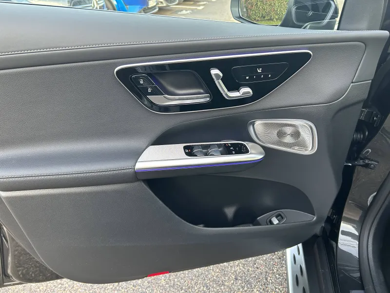 Image secondaire du véhicule 12