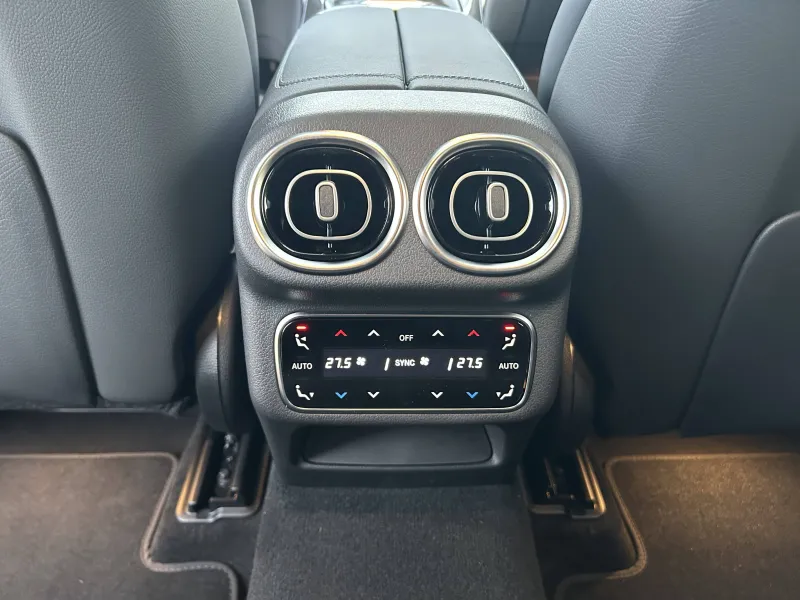 Image secondaire du véhicule 13