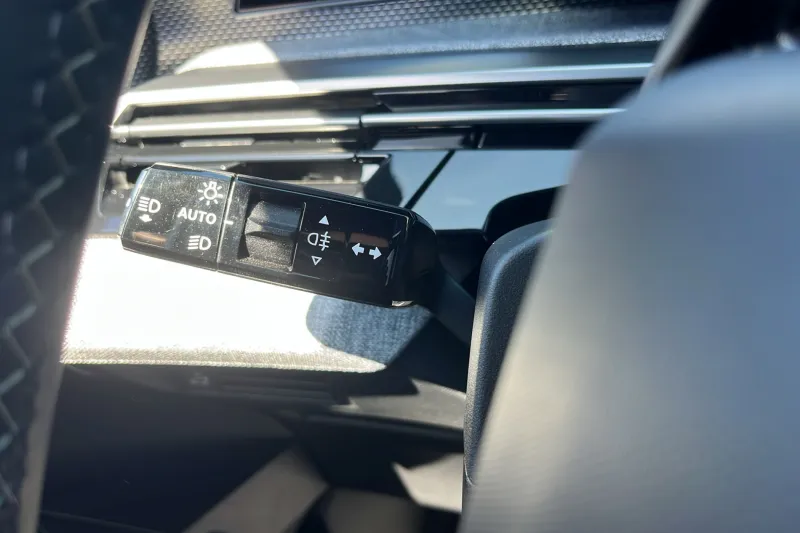 Image secondaire du véhicule 24