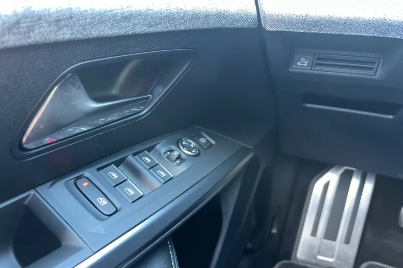 Image secondaire du véhicule 26