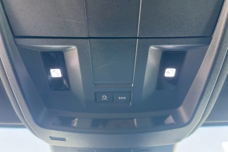 Image secondaire du véhicule 30