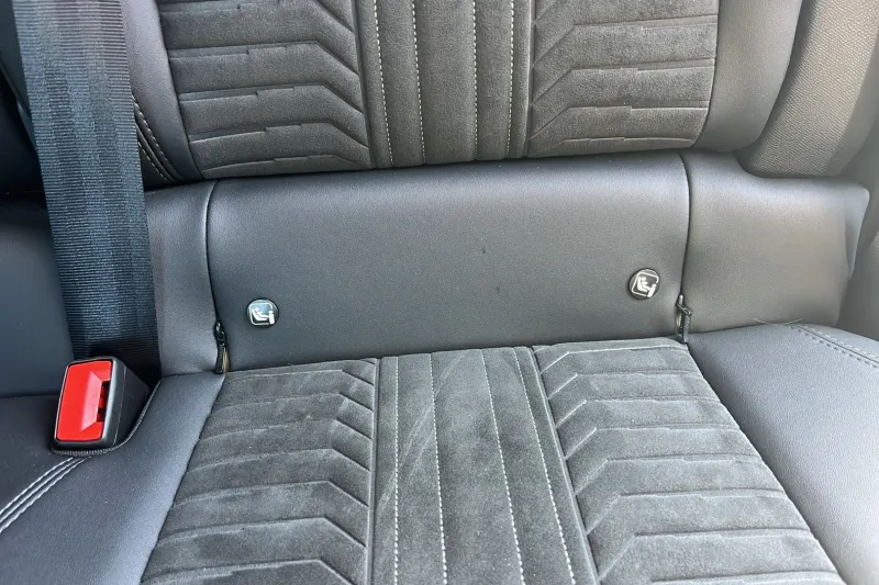 Image secondaire du véhicule 32