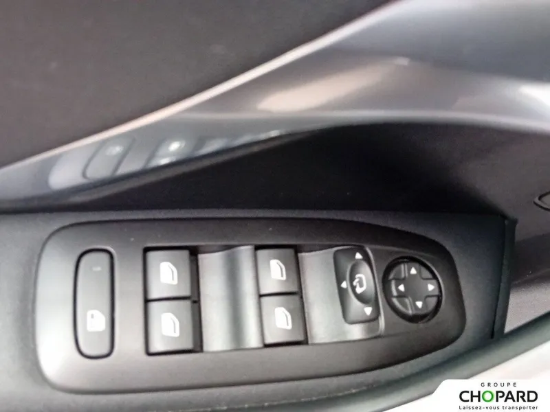 Image secondaire du véhicule 21