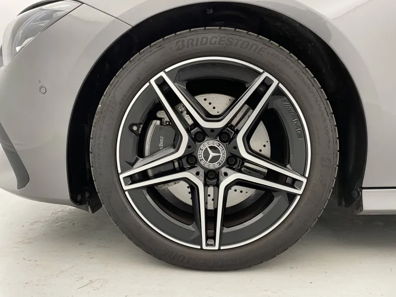 Image secondaire du véhicule 19