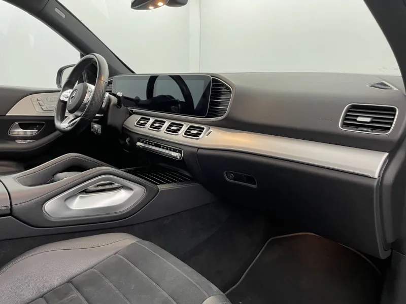 Image secondaire du véhicule 33