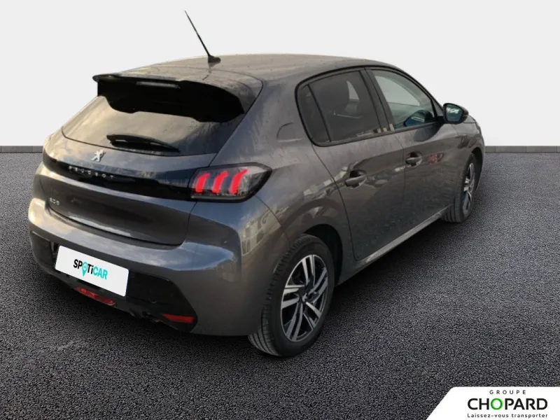 Image secondaire du véhicule 9