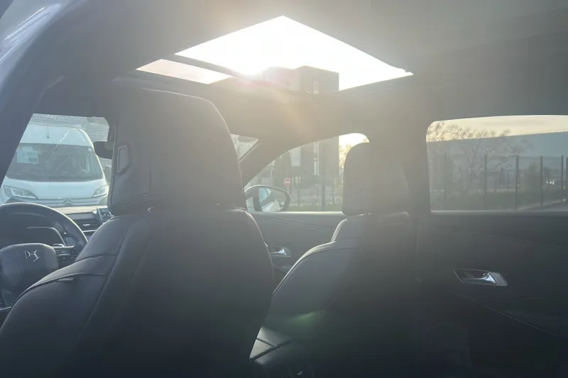 Image secondaire du véhicule 16