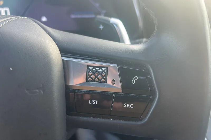 Image secondaire du véhicule 18