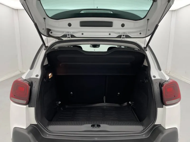 Image secondaire du véhicule 38