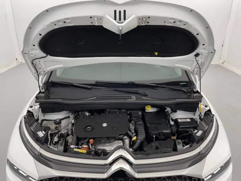 Image secondaire du véhicule 46