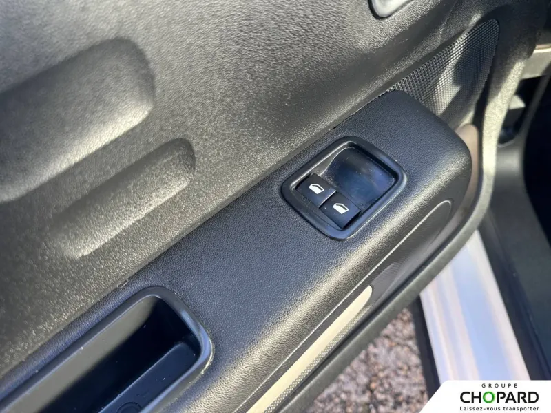 Image secondaire du véhicule 3