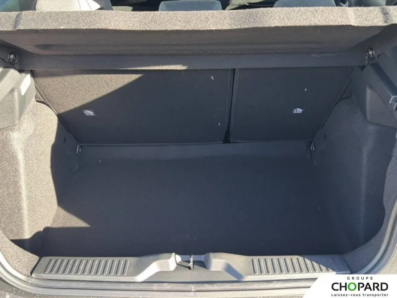 Image secondaire du véhicule 9