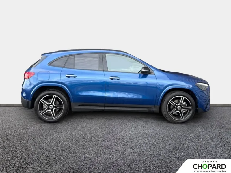 Image secondaire du véhicule 10