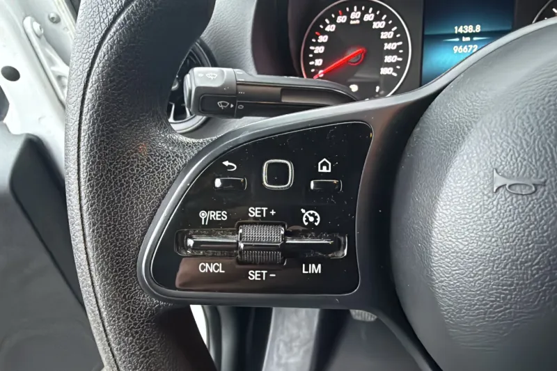 Image secondaire du véhicule 16