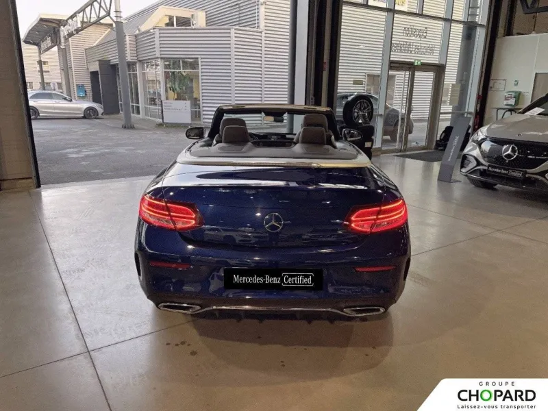 Image secondaire du véhicule 33