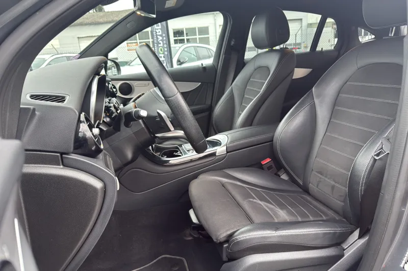 Image secondaire du véhicule 11