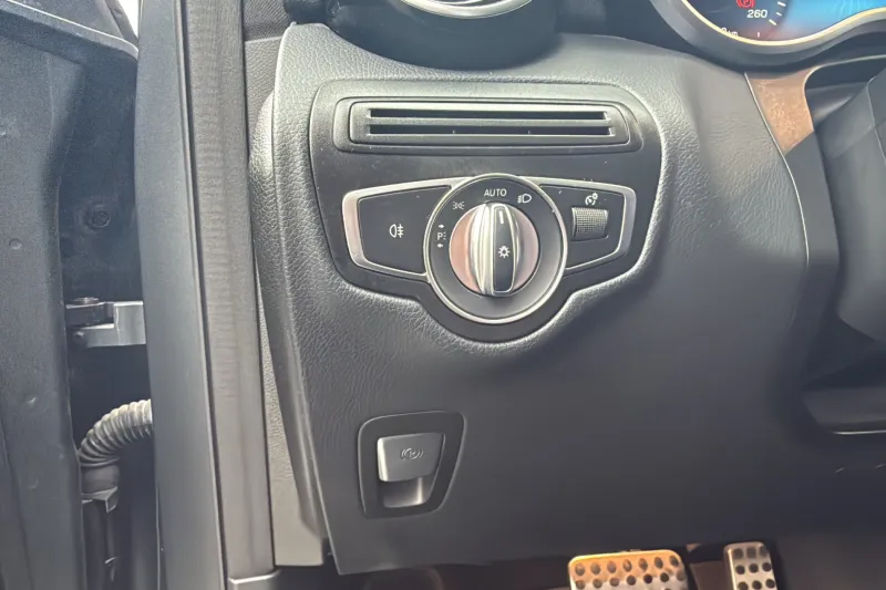 Image secondaire du véhicule 21