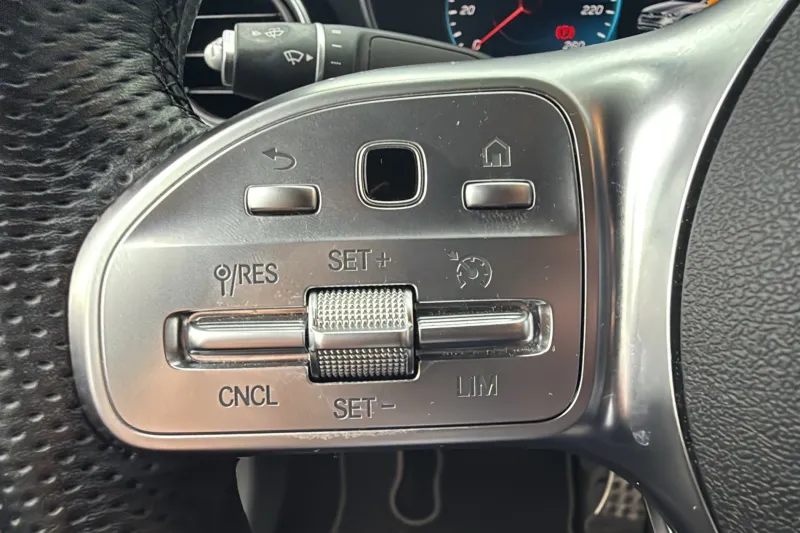 Image secondaire du véhicule 23