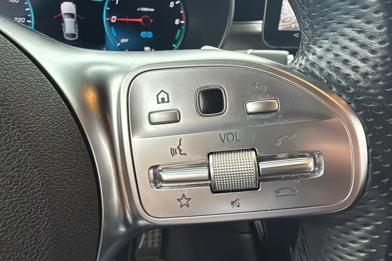 Image secondaire du véhicule 24